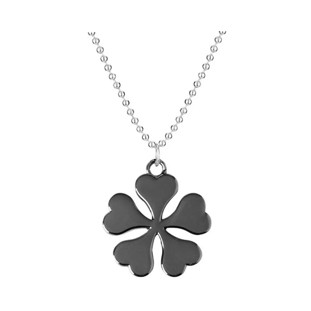 Black Bulls and 5 Leaf Clover Necklace