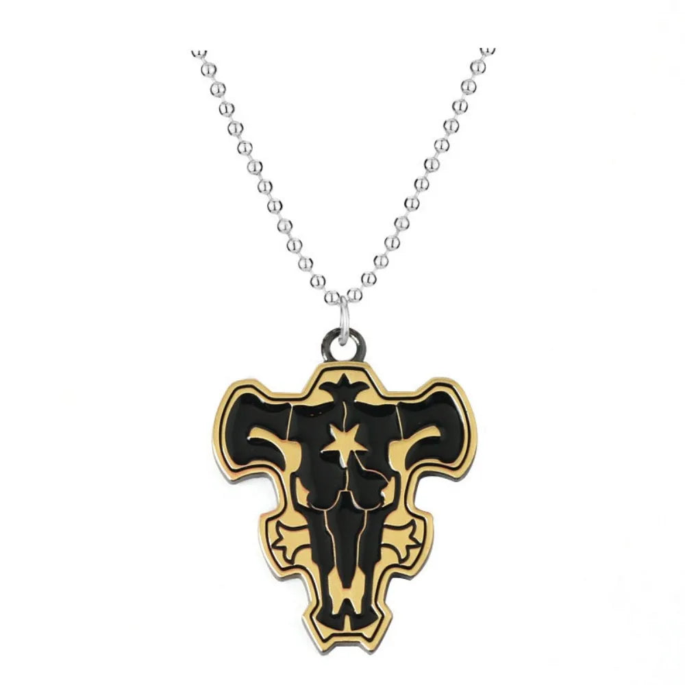Black Bulls and 5 Leaf Clover Necklace